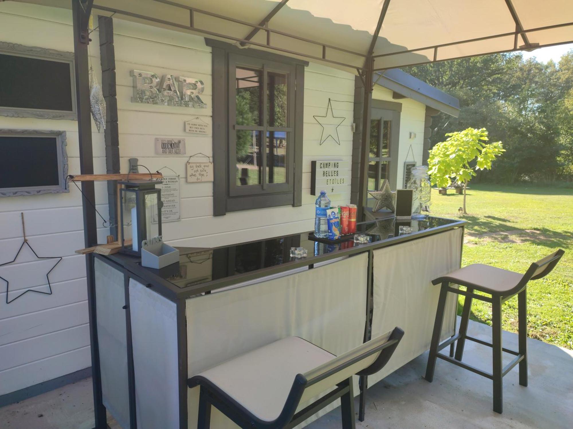 Camping Sous Les Belles Etoiles Peyrilhac Exterior photo